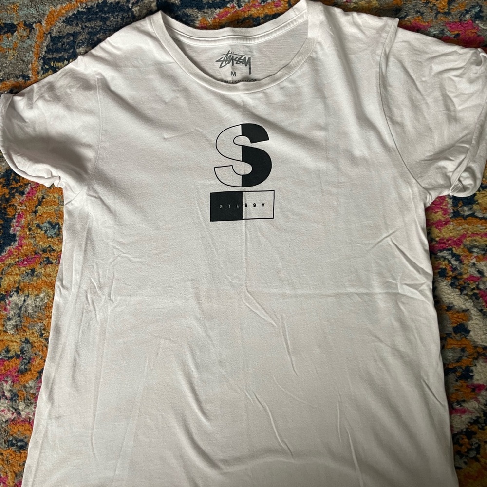 Stussy T-shirt Sz medium